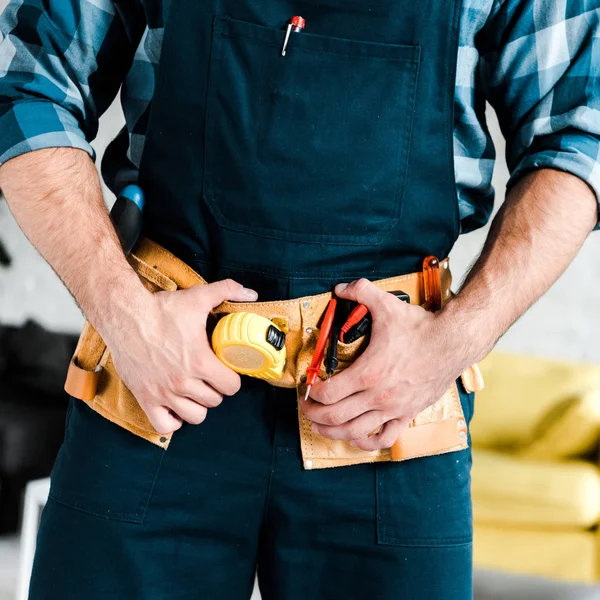 Professional Hollywood Handyman at work